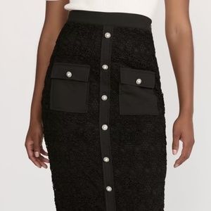 Pearl Button Front Crochet Lace Pencil Skirt